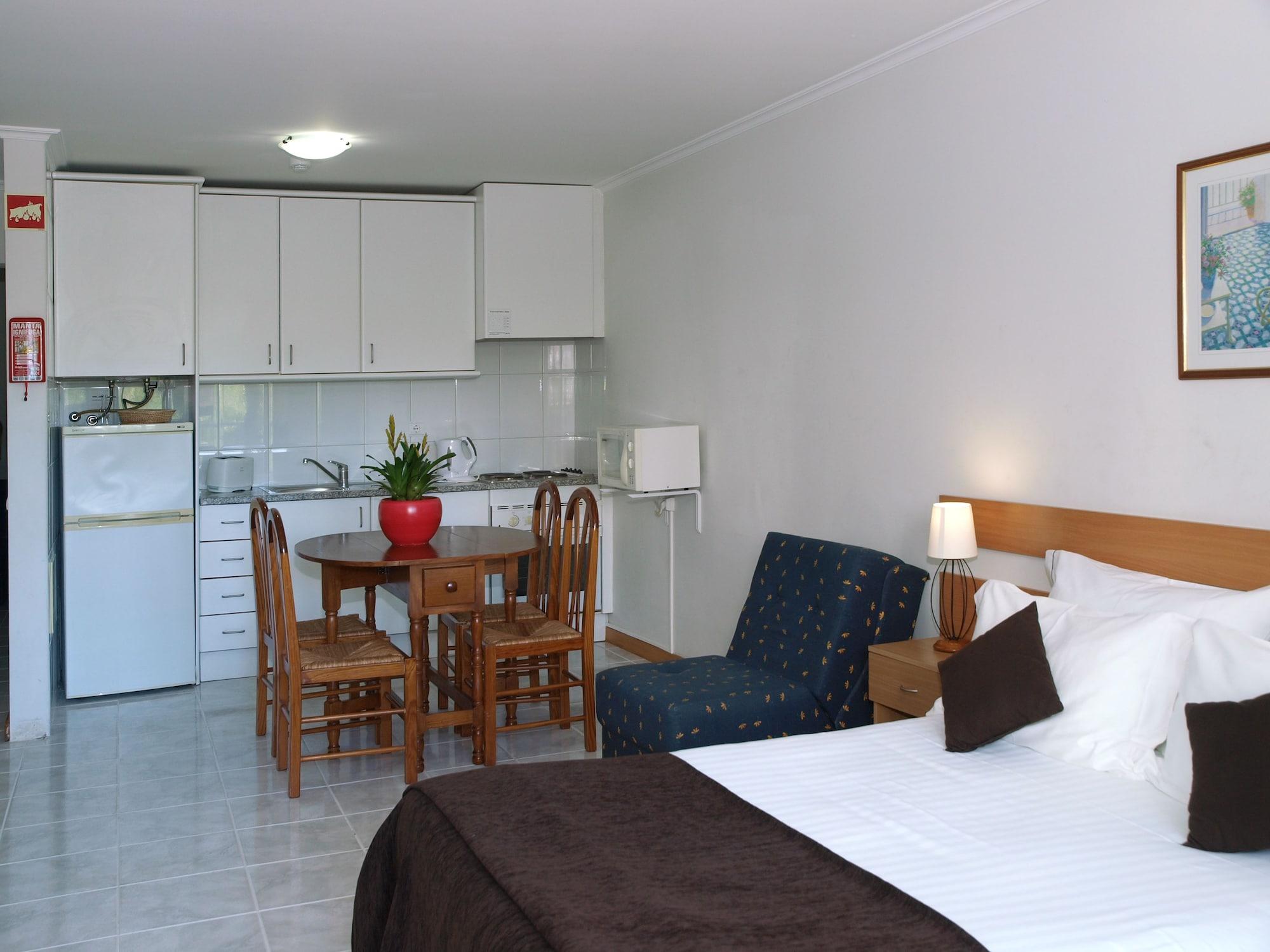 Apartahotel Jardins Da Rocha 3*