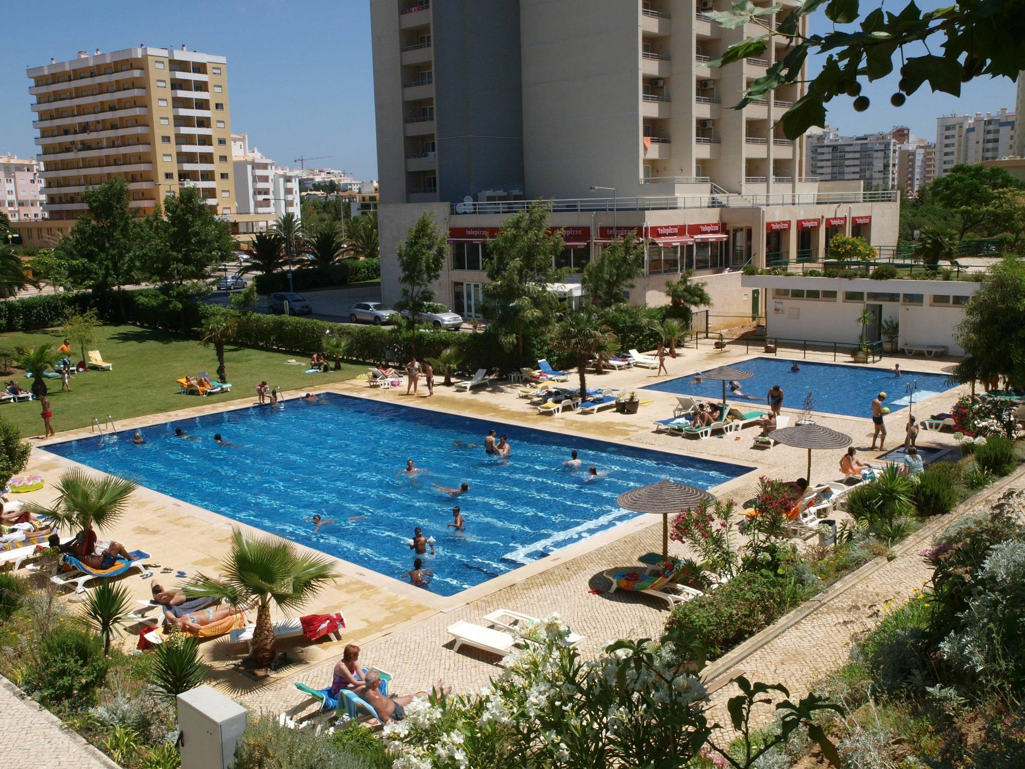 Apartahotel Jardins Da Rocha