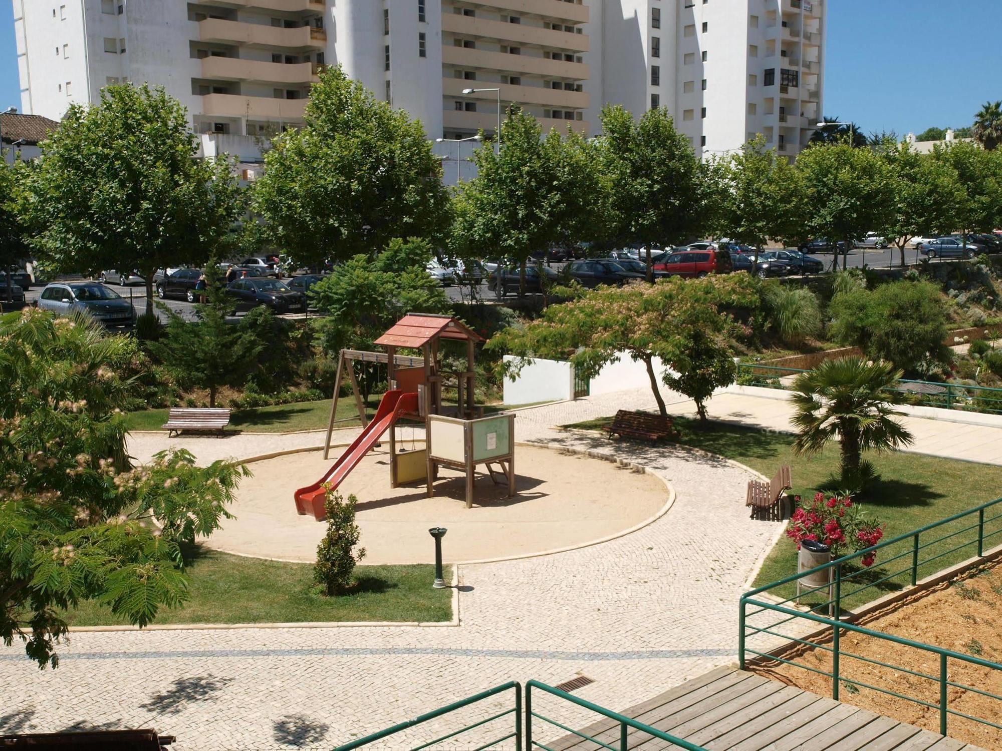 Apartahotel Jardins Da Rocha Portimão
